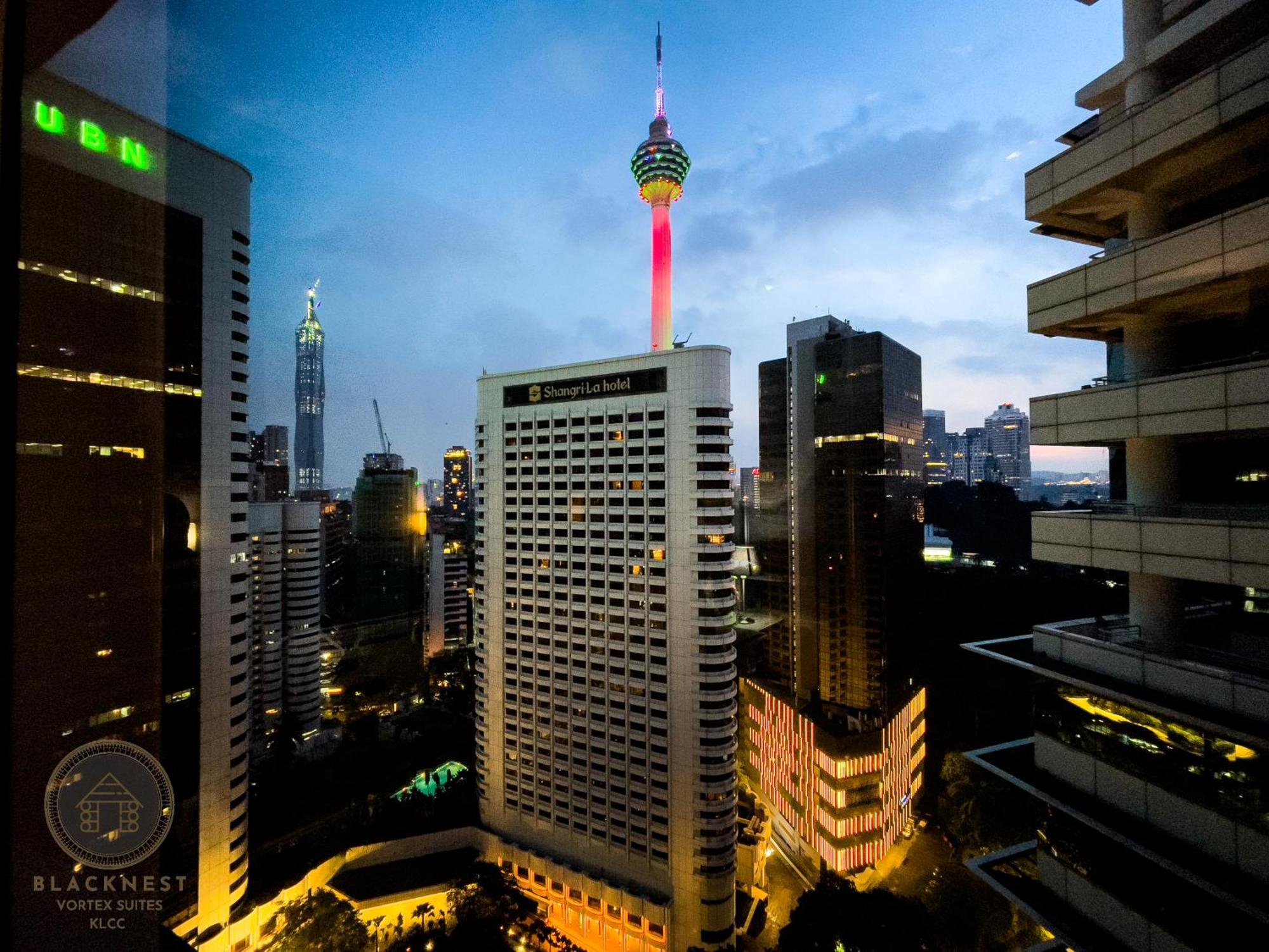 Vortex Suites Klcc By Blacknest Kuala Lumpur Exterior photo