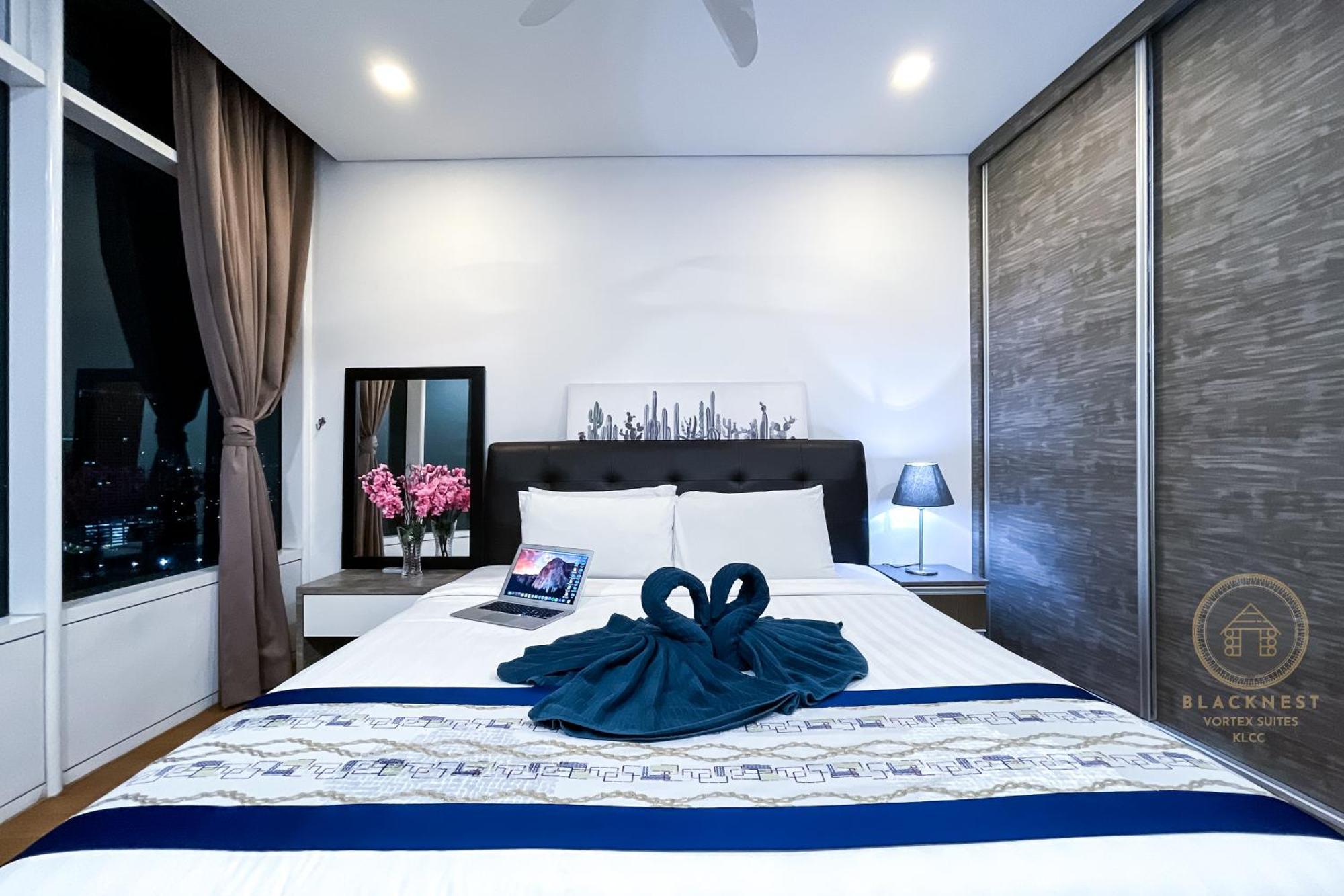 Vortex Suites Klcc By Blacknest Kuala Lumpur Exterior photo