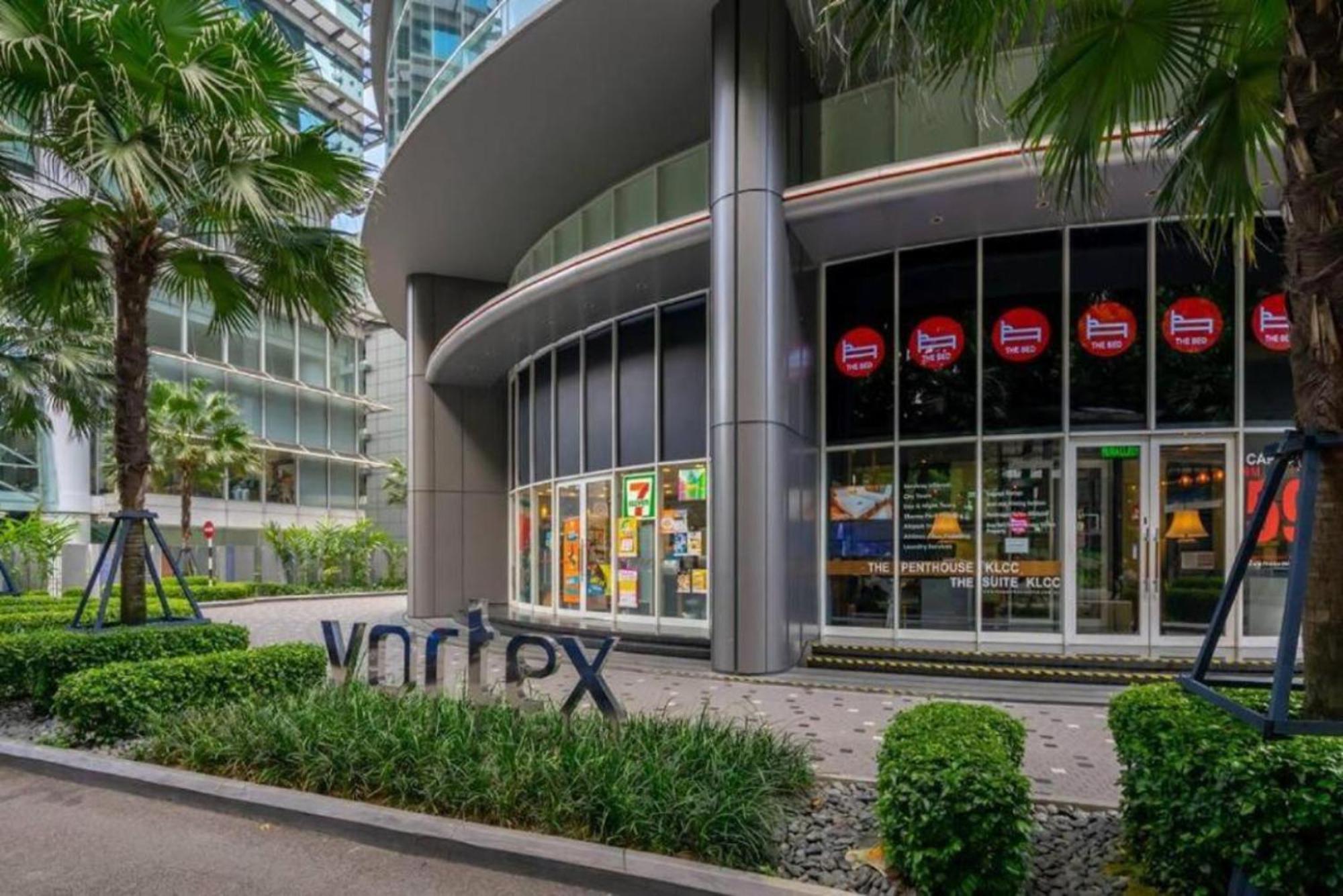 Vortex Suites Klcc By Blacknest Kuala Lumpur Exterior photo
