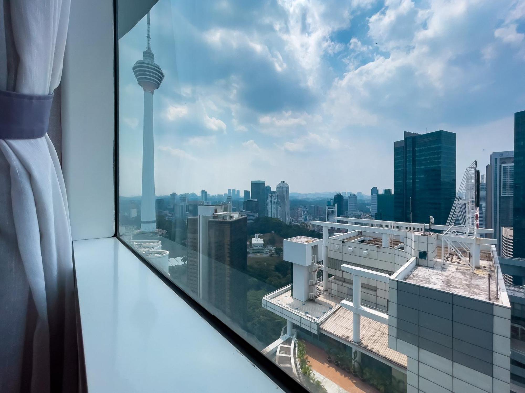 Vortex Suites Klcc By Blacknest Kuala Lumpur Exterior photo